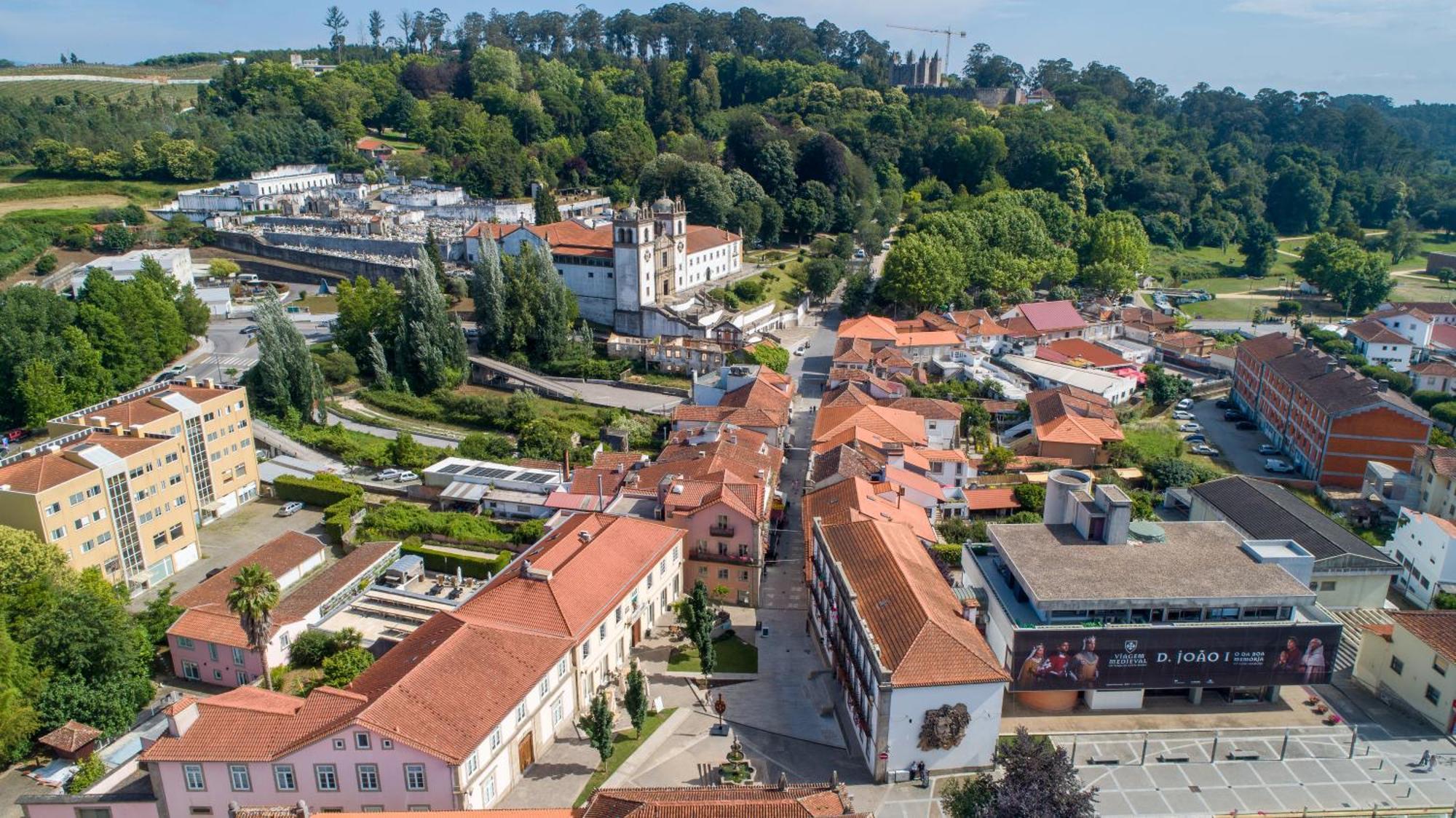 Da Praca Hostel Santa Maria da Feira Buitenkant foto